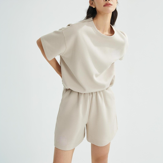 Womens Oversized T Shirts Loose Fit Crewneck Short Sleeve Tops Summer Casual Shirt 2025 Basic Tee