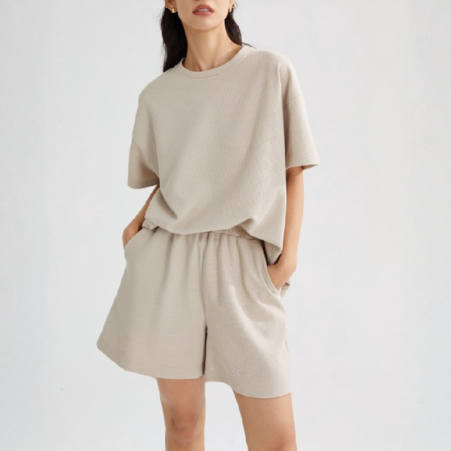 Womens Oversized T Shirts Loose Fit Crewneck Short Sleeve Tops Summer Casual Shirt 2025 Basic Tee